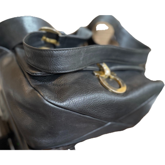 Salvatore Ferragamo Gancini Flap Crossbody Leather ,Dustbag - Picture 8 of 16